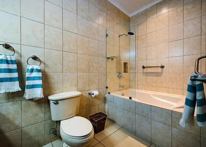 Ferienhaus Stylish Oceanview With Quick Access Modern Design & Spacious Balcony *